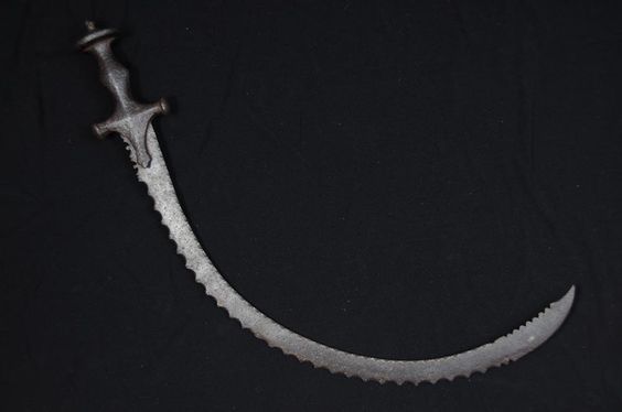 serrated talvar 18 cent.jpg