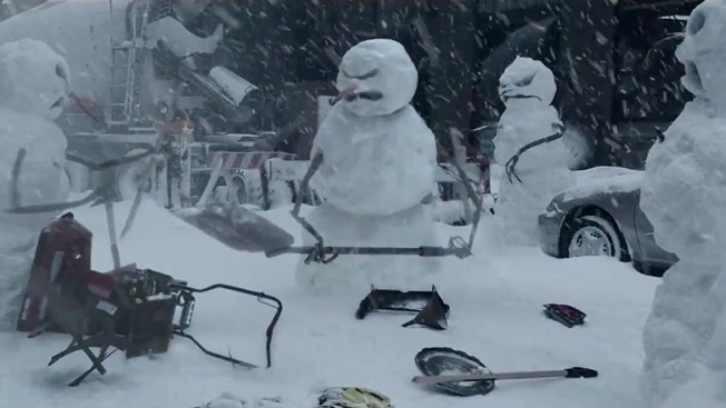 nissan-snowmen-hed-2014.jpg