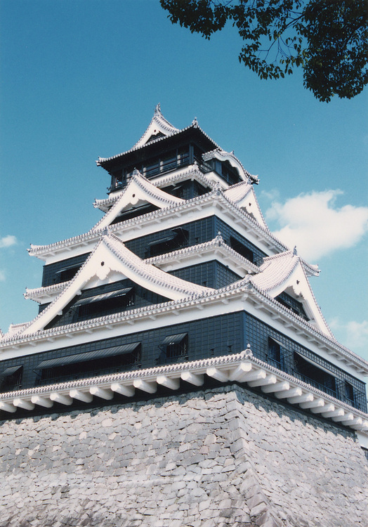 KumamotoCastle.thumb.jpg.ecc39e7a553d683