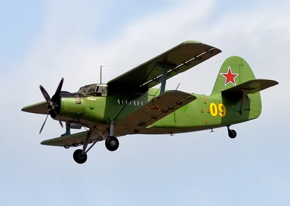 Antonov_An-2_(cropped).thumb.jpg.3bd1818