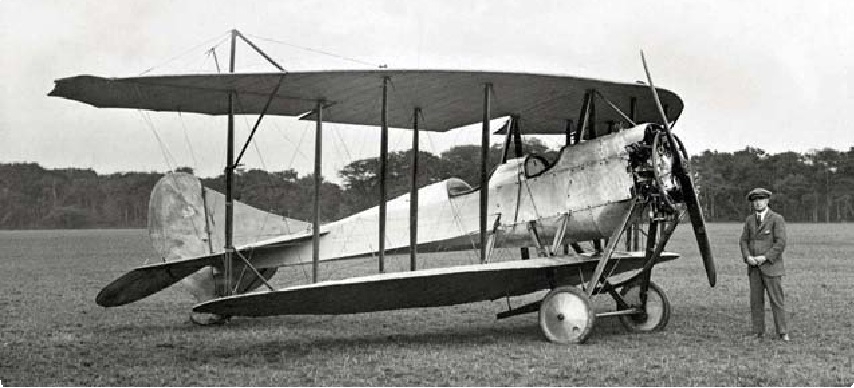 Handley-Page_G-100_1914_with_Roland_Ding