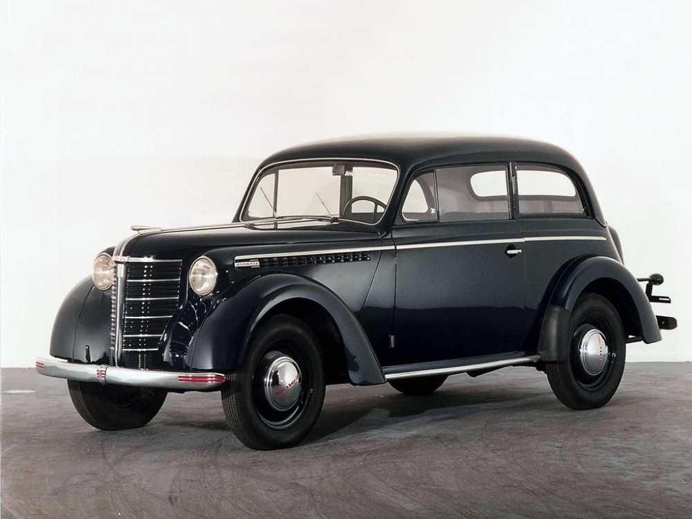 1949 1 opel_olympia_2-door.jpg