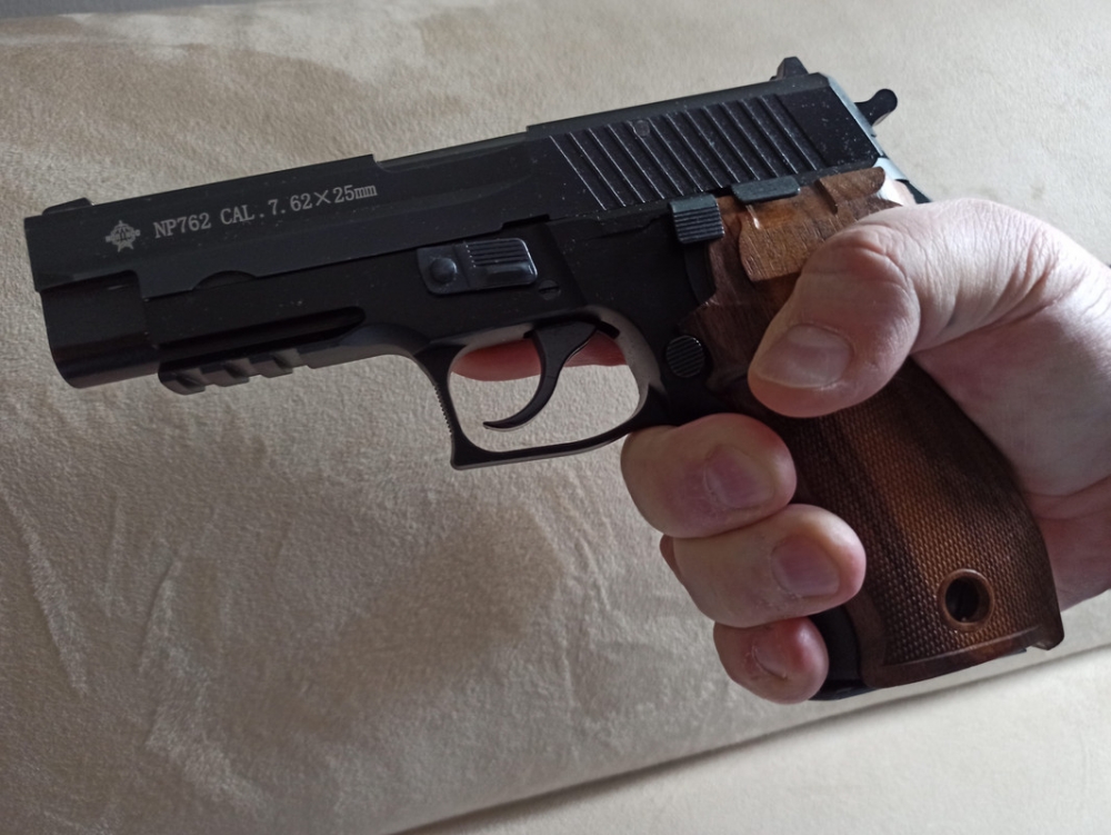 NP-762-11.thumb.jpg.3eabbffbbf29b1e59e28